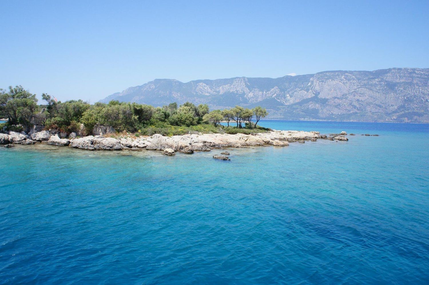Turquoise water around Sedir Island