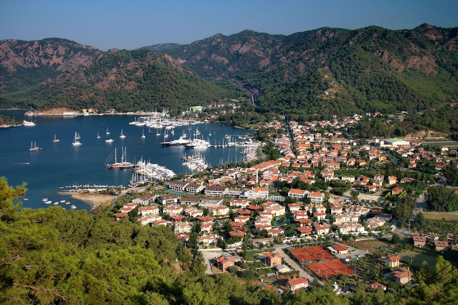 Göcek 12 islands sailing tour